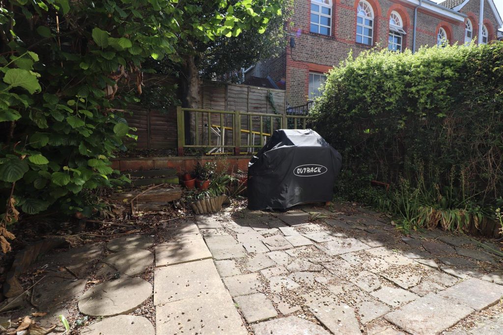 Goldstone Road Garden.JPG